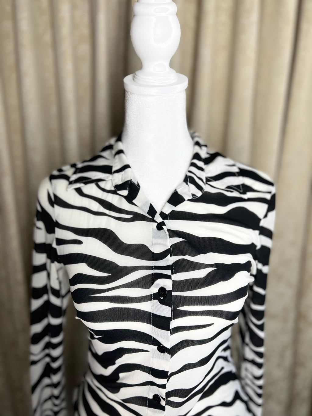 GUESS 2000’s | ZEBRA PRINT CHIFFON LONGSLEEVE