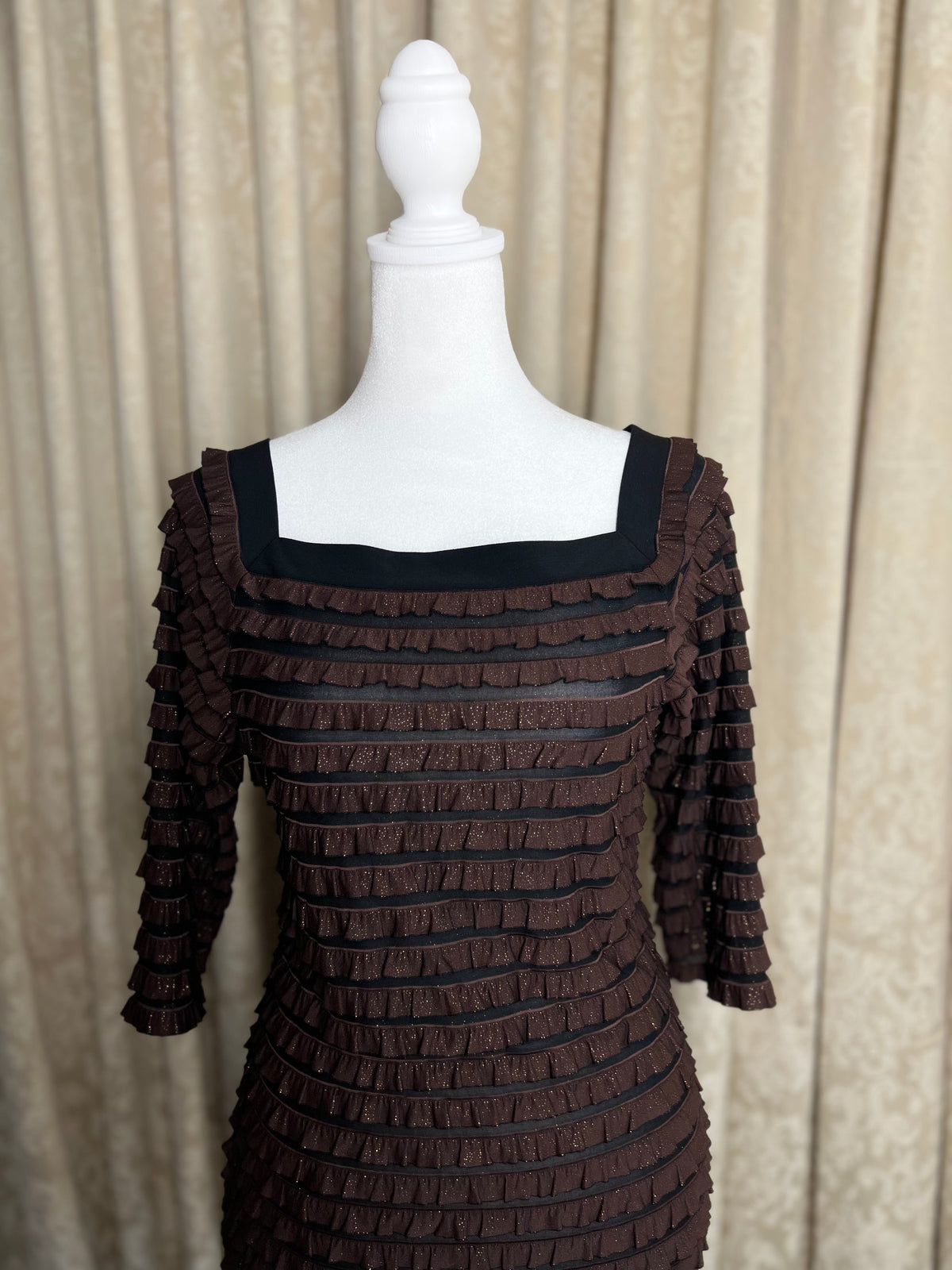 VINTAGE 2000’s FRANK LYMAN | RUFFLE U-NECK 3/4 SLEEVE (L)