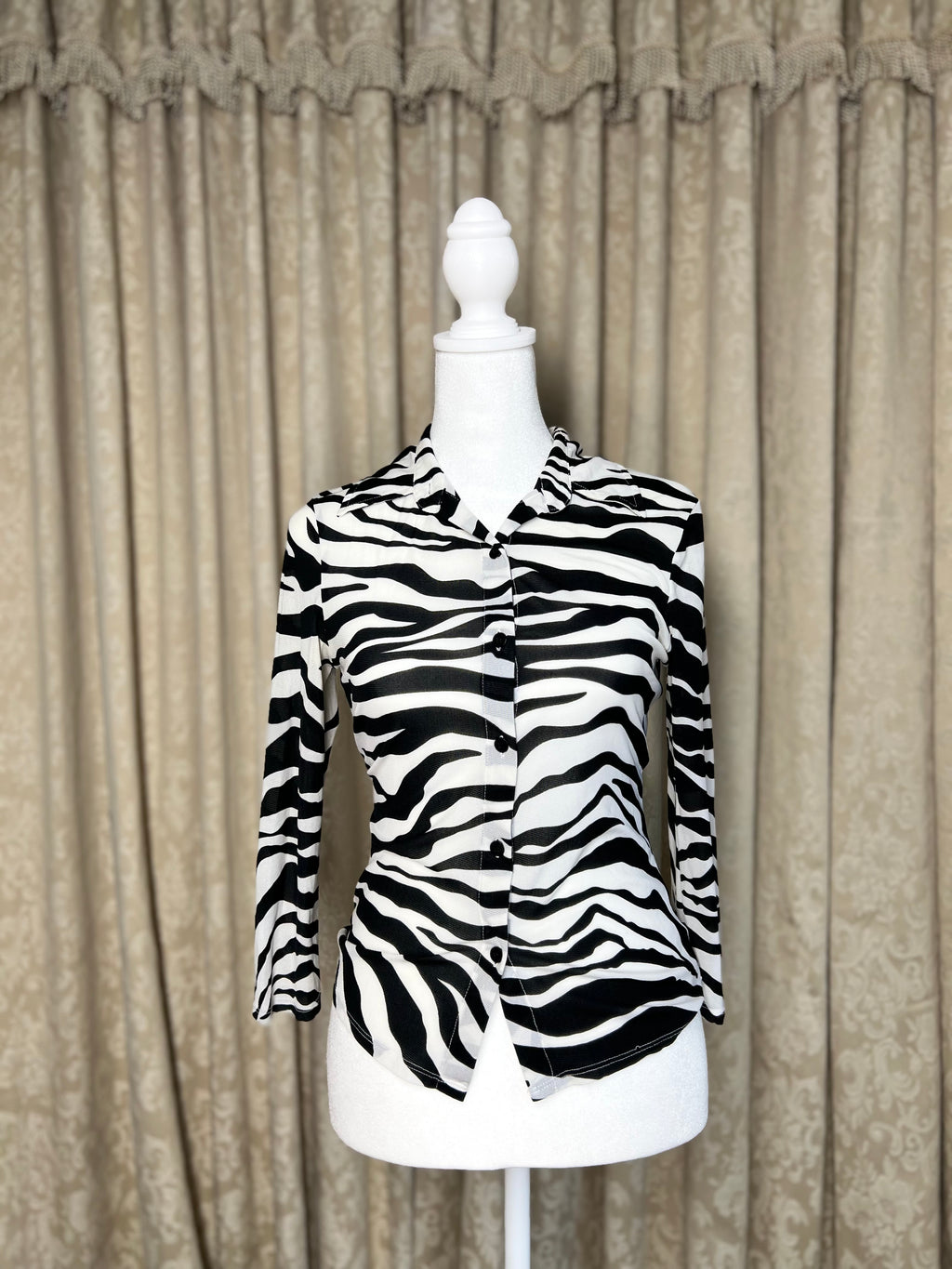 GUESS 2000’s | ZEBRA PRINT CHIFFON LONGSLEEVE