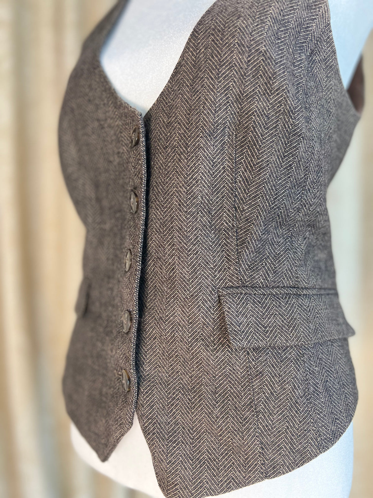 VINTAGE 2004 LE CHATEAU | TAILORED VEST (S)