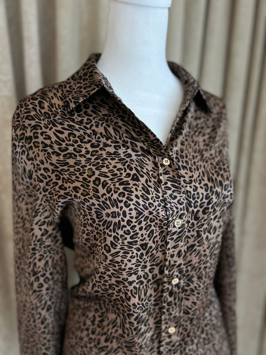 MARCIANO | LEOPARD SATIN LONGSLEEVE (M)