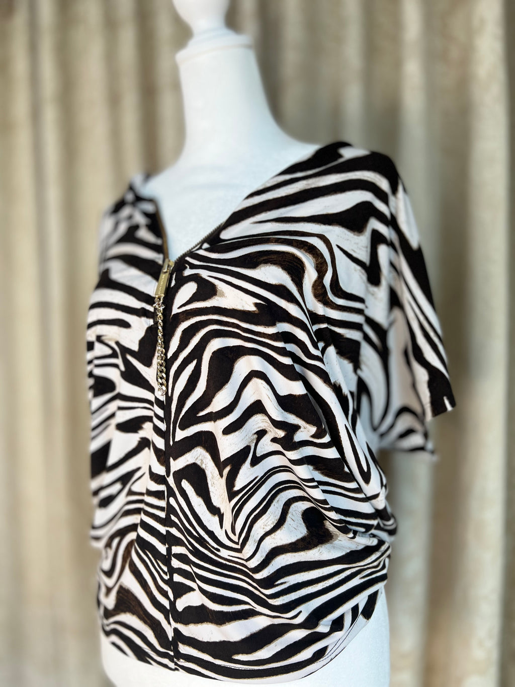 MICHAEL KORS | Y2K ZEBRA BUTTERFLY TOP (S)