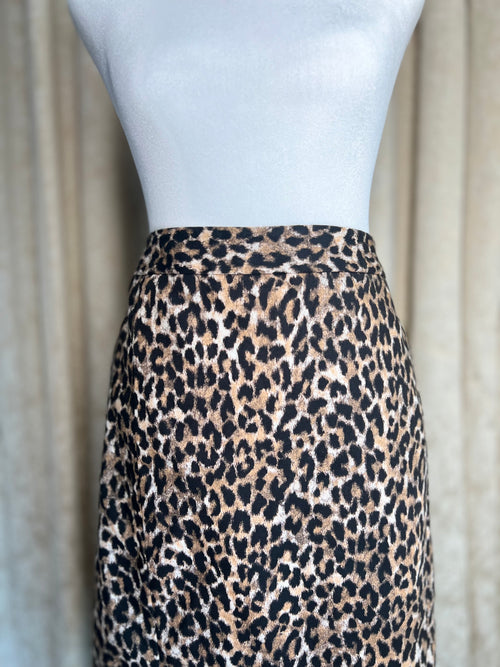 ANN TAYLOR LOFT |  LEOPARD PRINT COTTON PENCIL SKIRT (M)