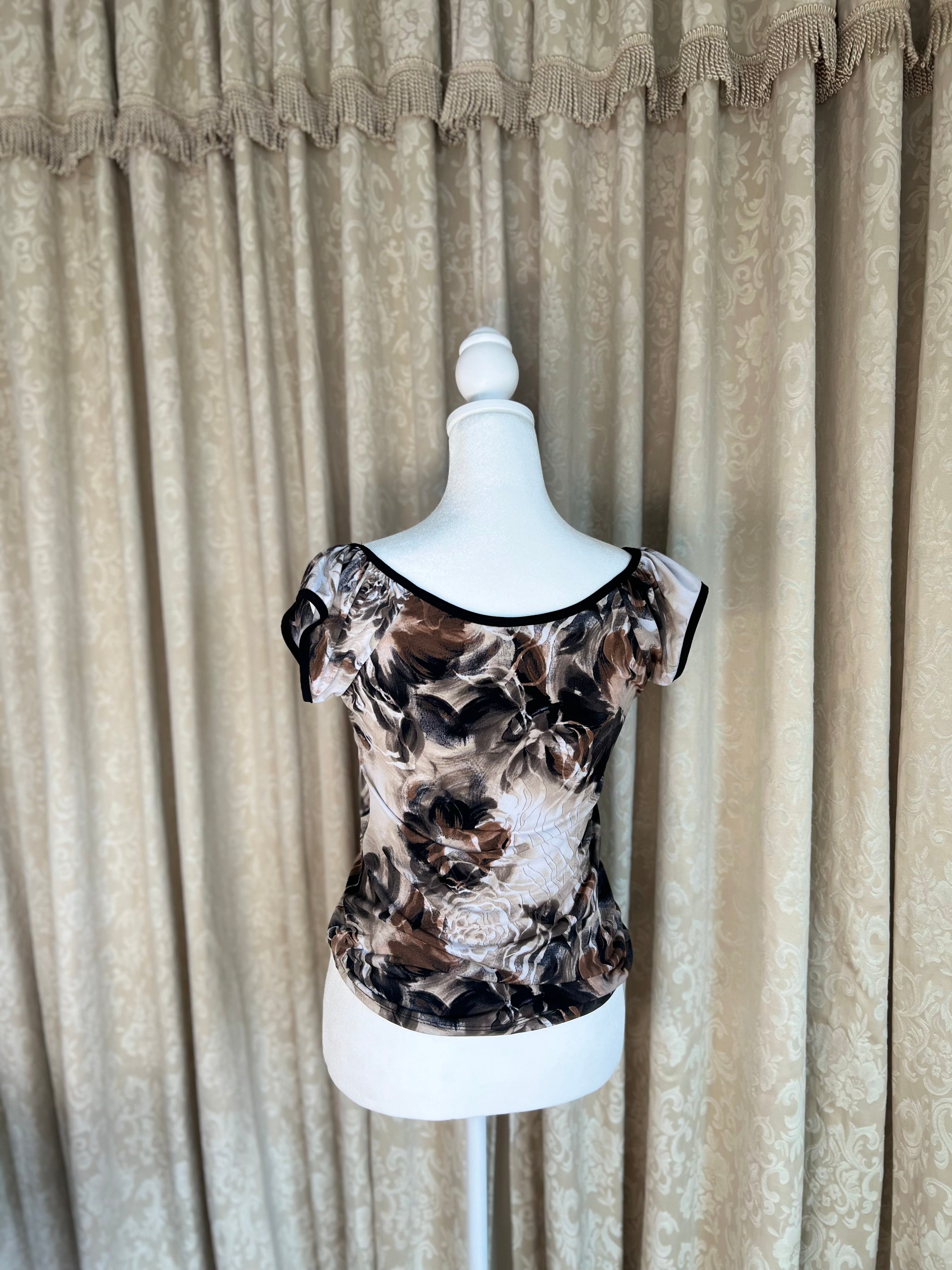 VINTAGE 2000’s SUZY SHIER | RUCHED ABSTRACT TOP (S)